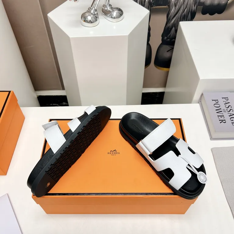 Hermes Shoe 